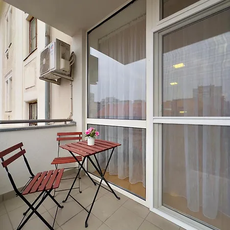 Botanic Nest - Free Parking Apartman